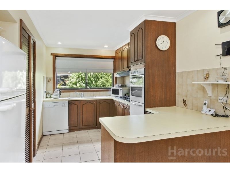 4 Fleur Court, Delacombe VIC 3356