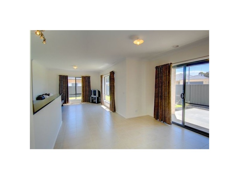 10 Brahman Drive, Delacombe VIC 3356