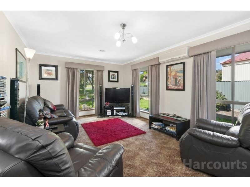 305 Palmerston Street, Buninyong VIC 3357