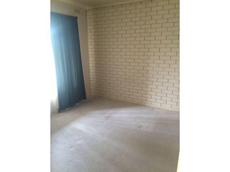 2/11 Vale Street, Alfredton VIC 3350