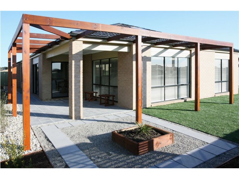 7 Baxter Street, Miners Rest VIC 3352