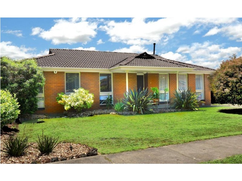 2 Locksley Street, Wendouree VIC 3355