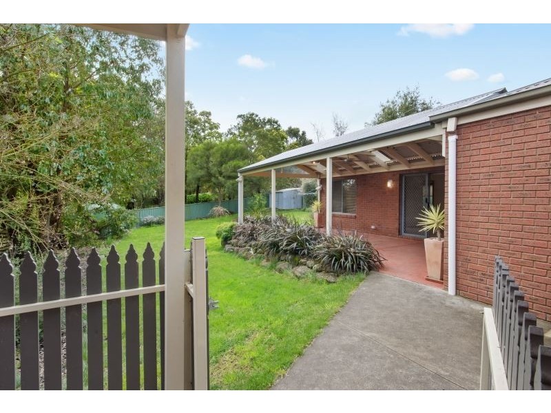5 Ploughshare Drive, Mount Helen VIC 3350