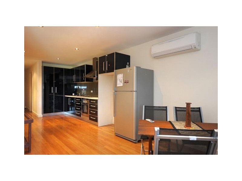 2/6 Penny Lane, Creswick VIC 3363