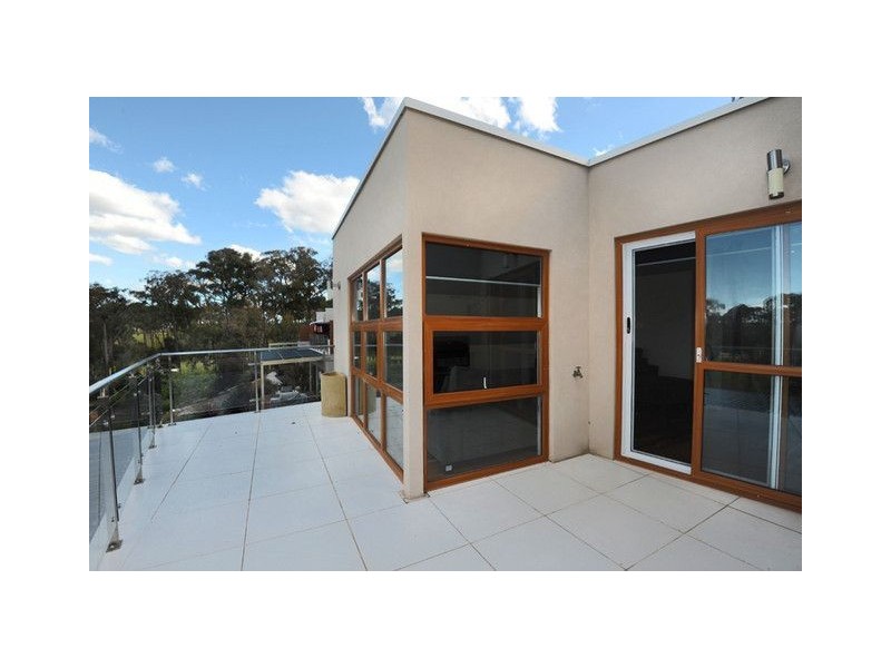 2/6 Penny Lane, Creswick VIC 3363