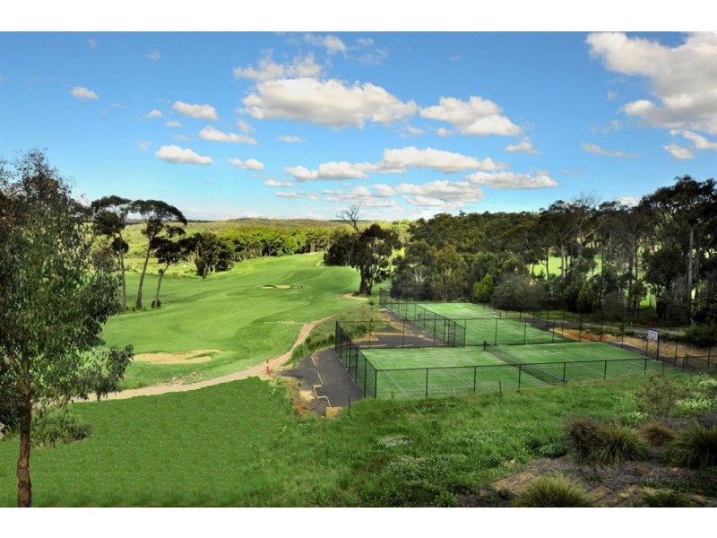 2/6 Penny Lane, Creswick VIC 3363