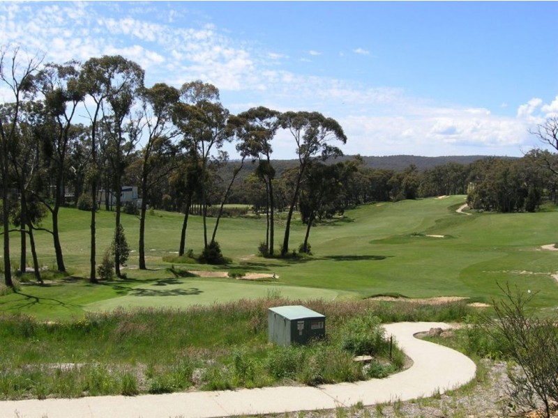 2/6 Penny Lane, Creswick VIC 3363