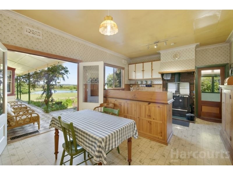 6885 Midland Highway, Scotsburn VIC 3352