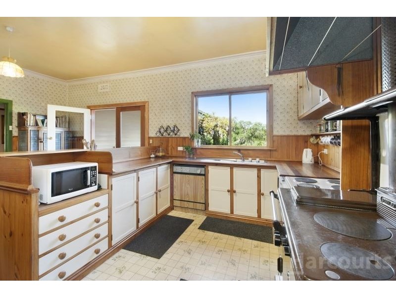 6885 Midland Highway, Scotsburn VIC 3352