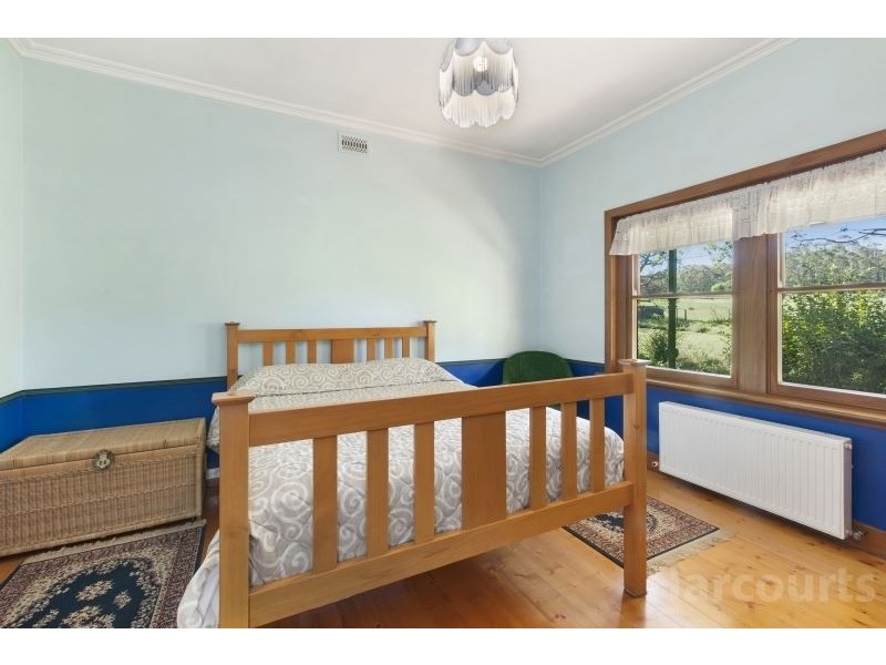 6885 Midland Highway, Scotsburn VIC 3352