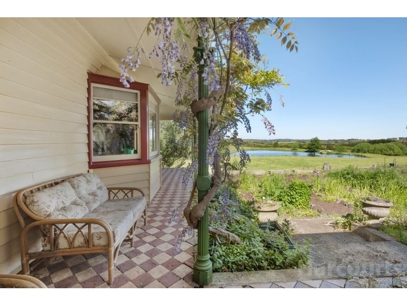 6885 Midland Highway, Scotsburn VIC 3352