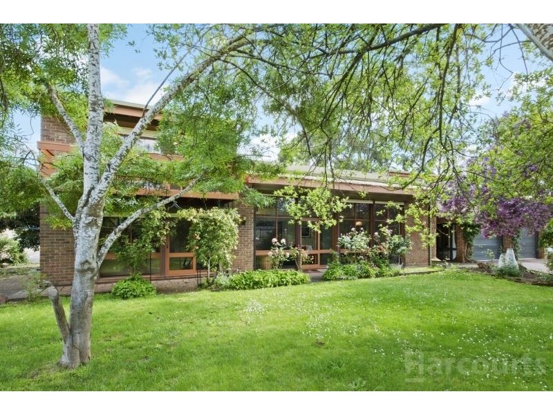 5 Cleveland Court, Alfredton VIC 3350