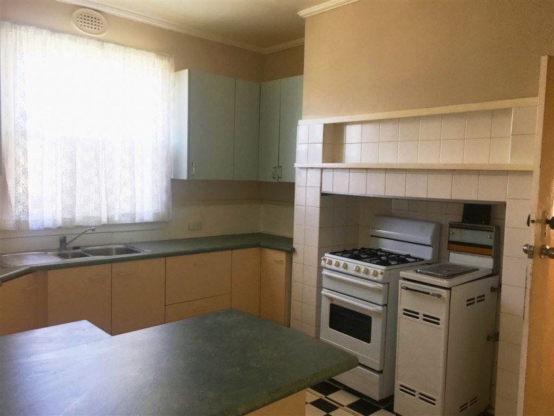 704 Ascot Street South, Ballarat Central VIC 3350