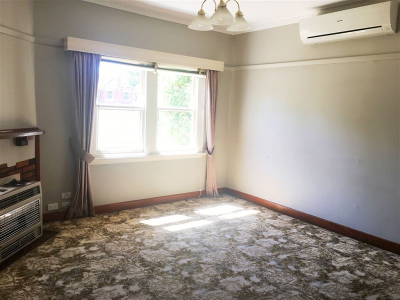 704 Ascot Street South, Ballarat Central VIC 3350