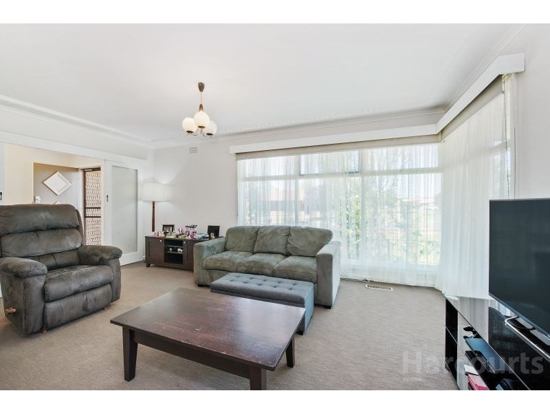 909 Talbot Street South, Redan VIC 3350