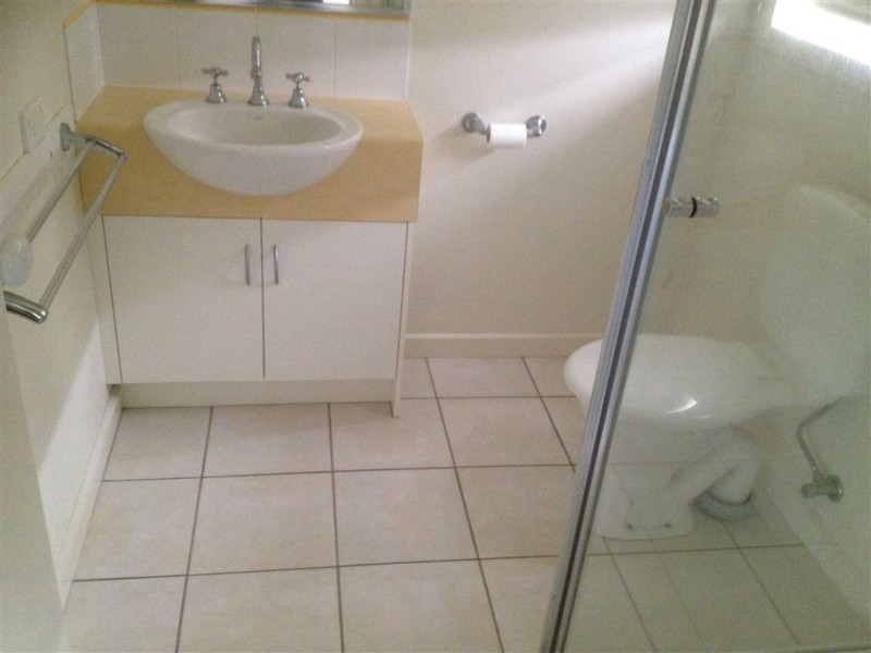 26 St Andrews Place, Lake Gardens VIC 3355