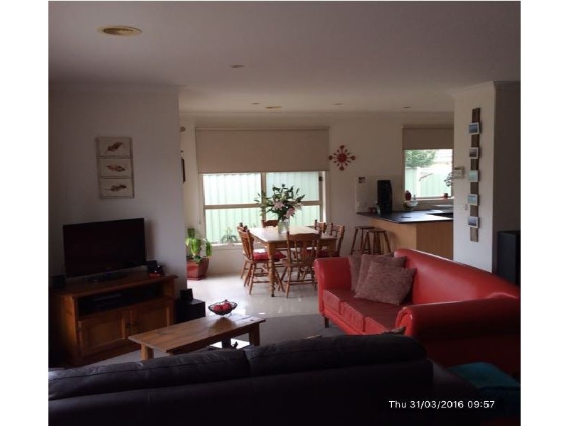 2/1114 Howitt Street, Wendouree VIC 3355