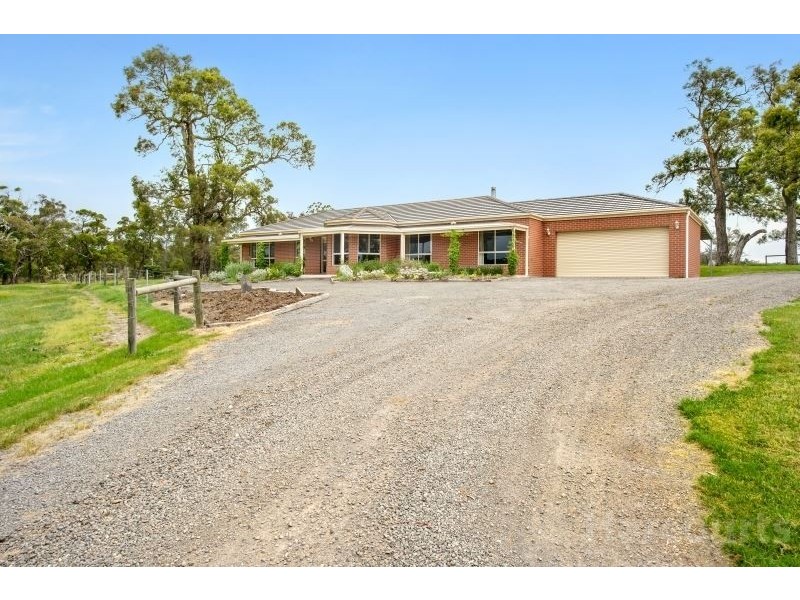 496 Wilsons Road, Haddon VIC 3351