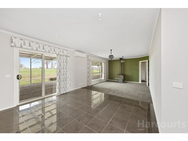 496 Wilsons Road, Haddon VIC 3351