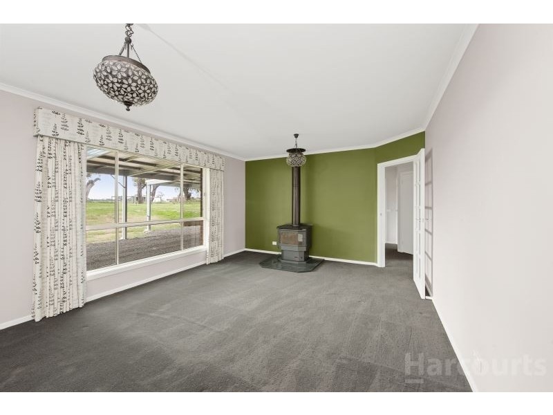 496 Wilsons Road, Haddon VIC 3351