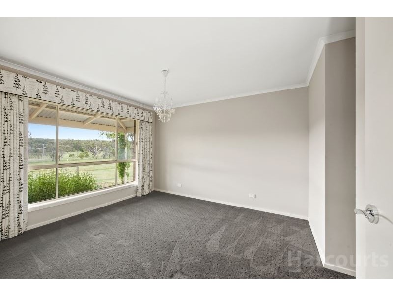 496 Wilsons Road, Haddon VIC 3351