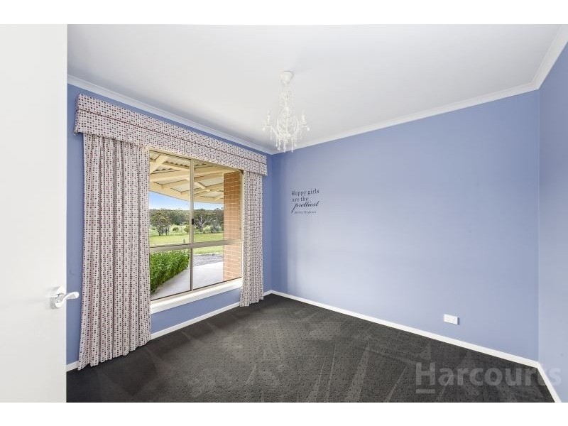 496 Wilsons Road, Haddon VIC 3351
