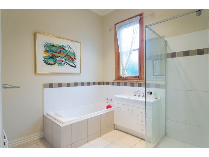 14 Raglan Street north, Ballarat Central VIC 3350