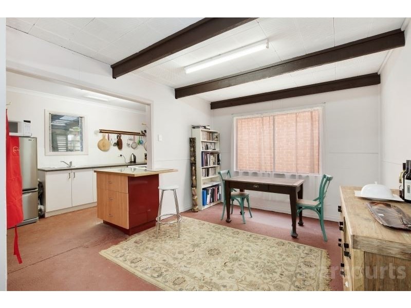 32 Albert Street, Creswick VIC 3363