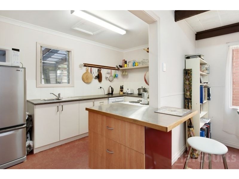 32 Albert Street, Creswick VIC 3363