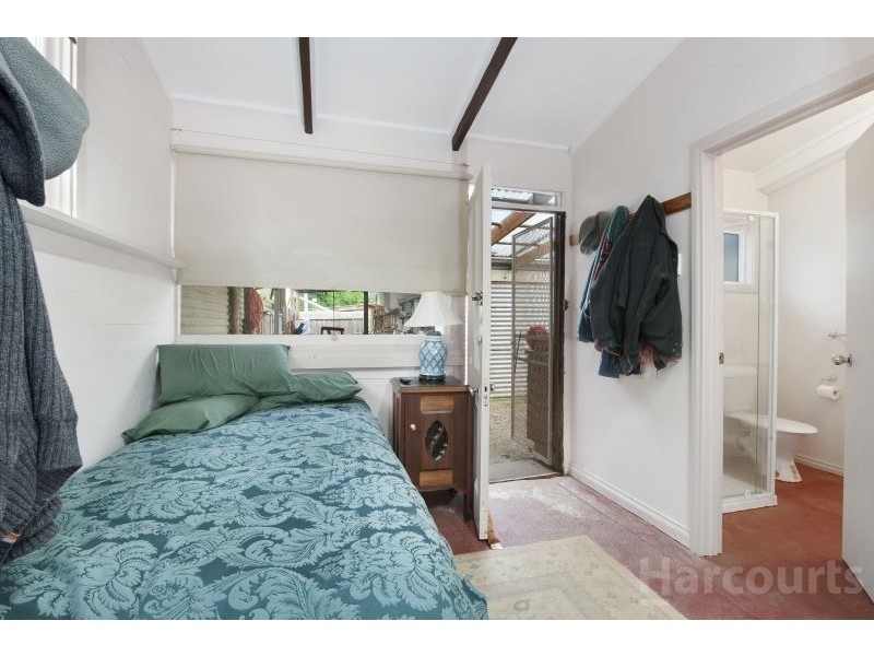 32 Albert Street, Creswick VIC 3363