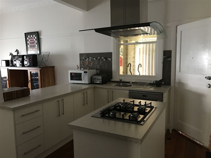 703 Neill Street, Soldiers Hill VIC 3350