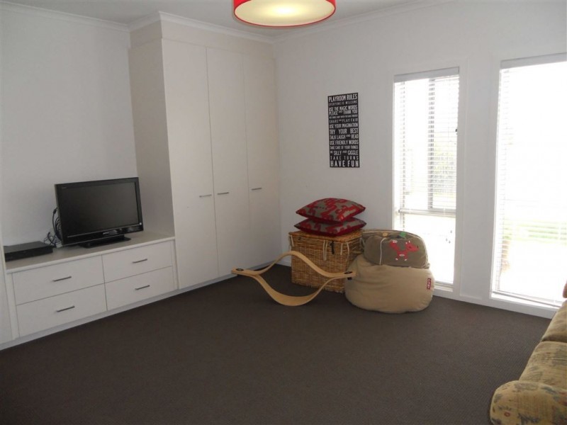 5 Dorset Drive, Alfredton VIC 3350