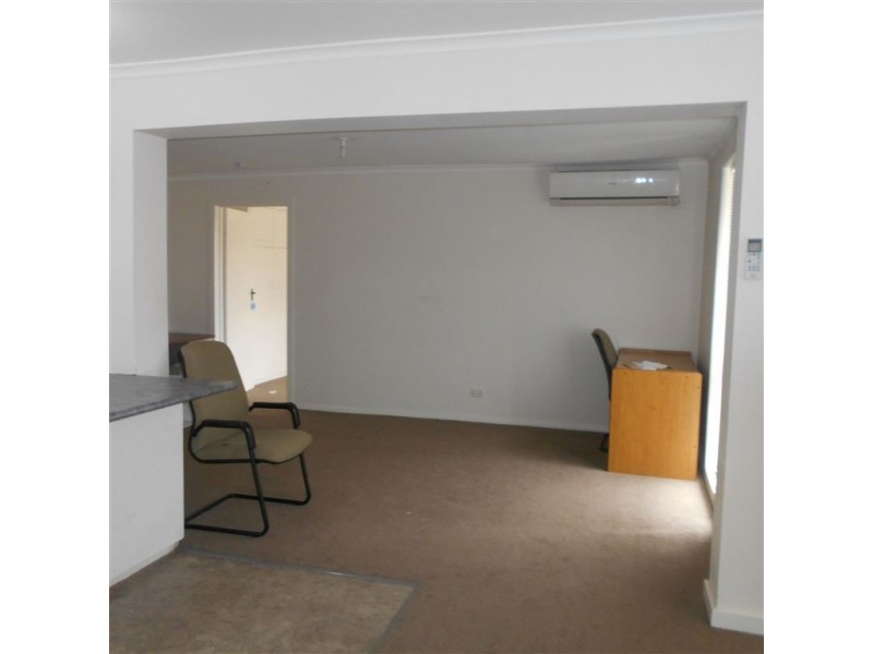 21 Raglan Street, Miners Rest VIC 3352