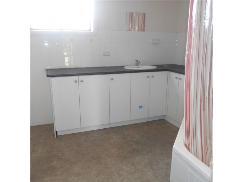 21 Raglan Street, Miners Rest VIC 3352