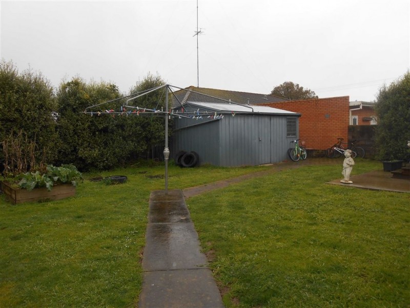 16 Ningana Street, Alfredton VIC 3350