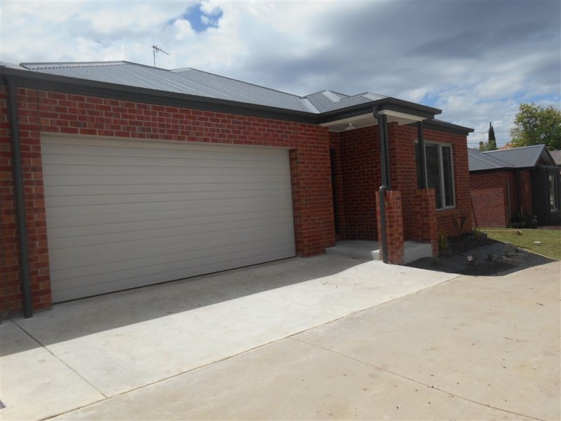 3/611 Havelock St, Soldiers Hill VIC 3350
