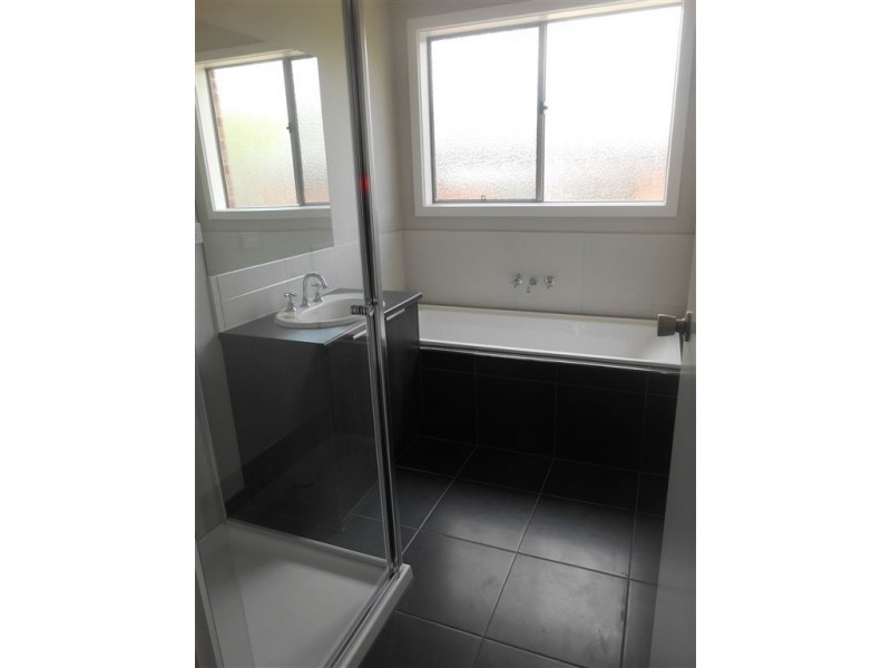 3/611 Havelock St, Soldiers Hill VIC 3350