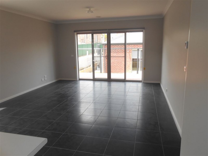 3/611 Havelock St, Soldiers Hill VIC 3350