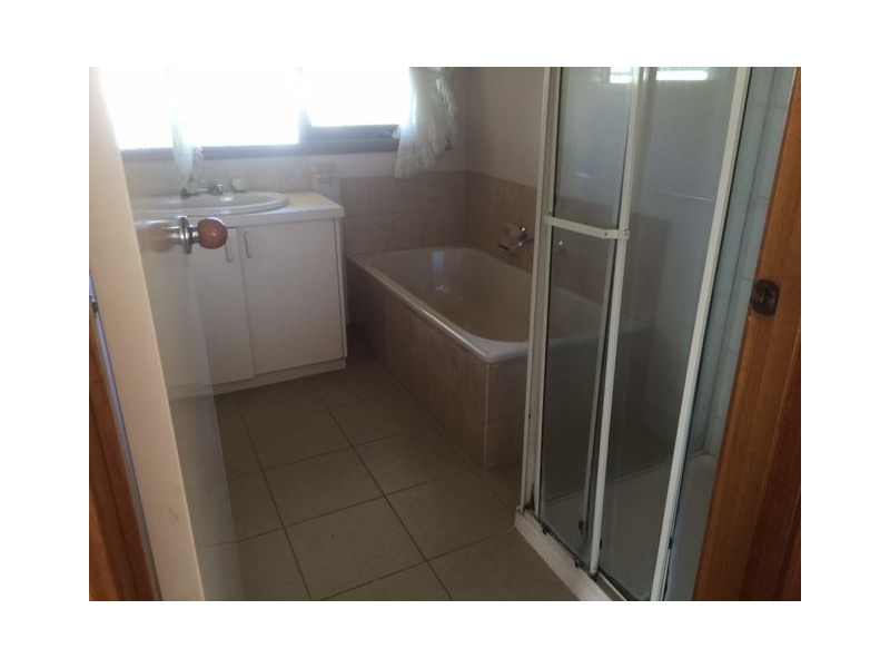 312 Otway Street South, Canadian VIC 3350