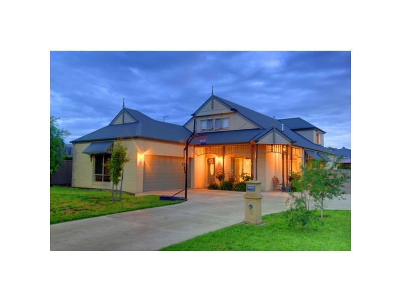 12 Oakdene Court, Ballarat North VIC 3350