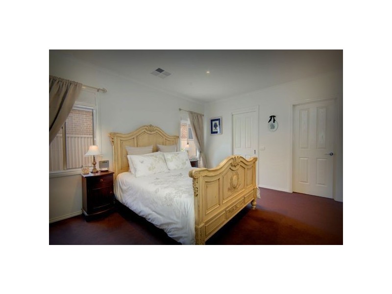 12 Oakdene Court, Ballarat North VIC 3350