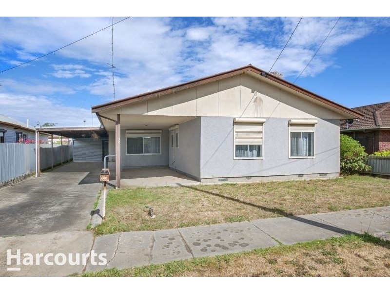32 Alfred Street, Sebastopol VIC 3356