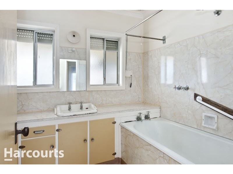 32 Alfred Street, Sebastopol VIC 3356