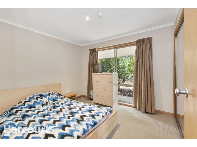 902 Winter Street, Buninyong VIC 3357