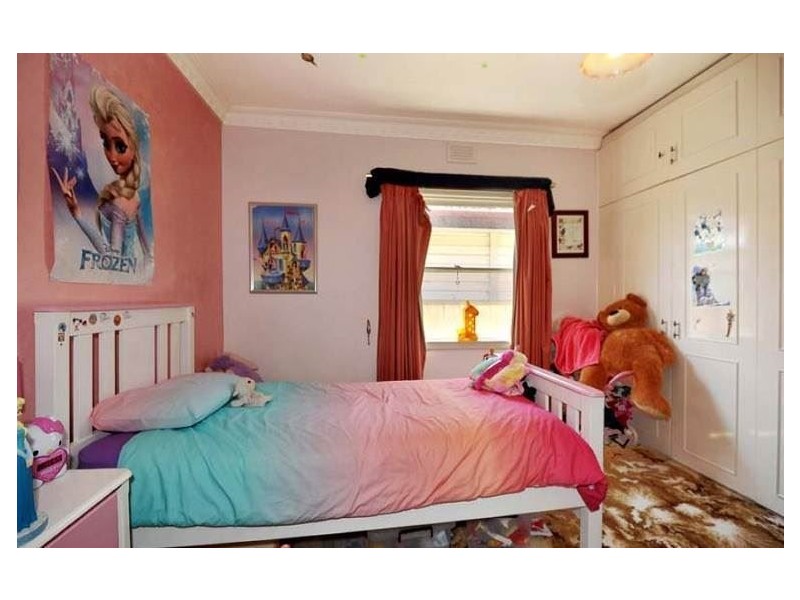 15 Grandview Grove, Wendouree VIC 3355