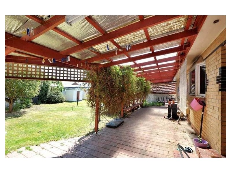 15 Grandview Grove, Wendouree VIC 3355