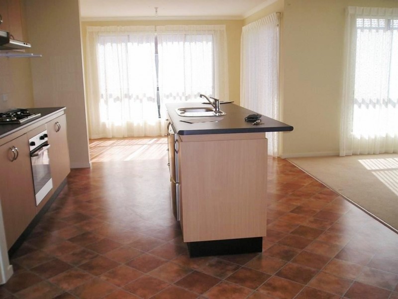 53 Parkview Drive, Alfredton VIC 3350