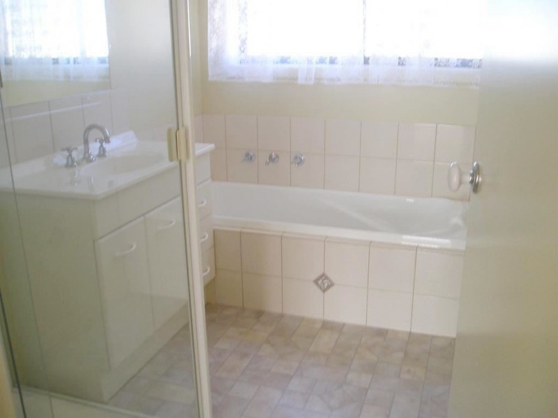 53 Parkview Drive, Alfredton VIC 3350