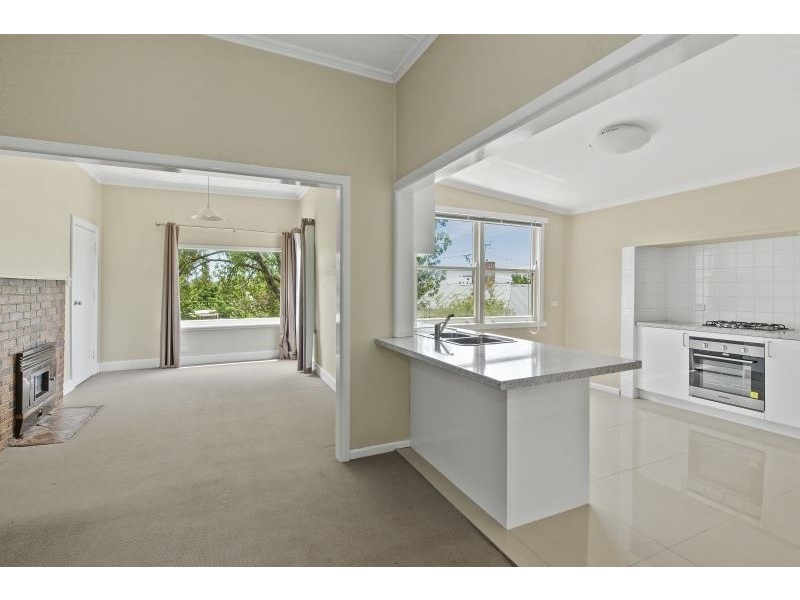 15 Peake Street, Ballarat Central VIC 3350