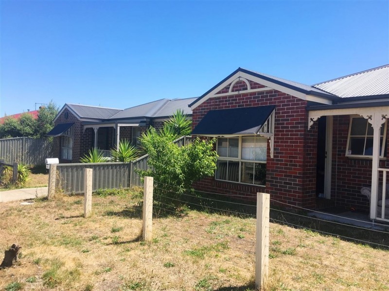 40 Yarra Park Drive, Sebastopol VIC 3356